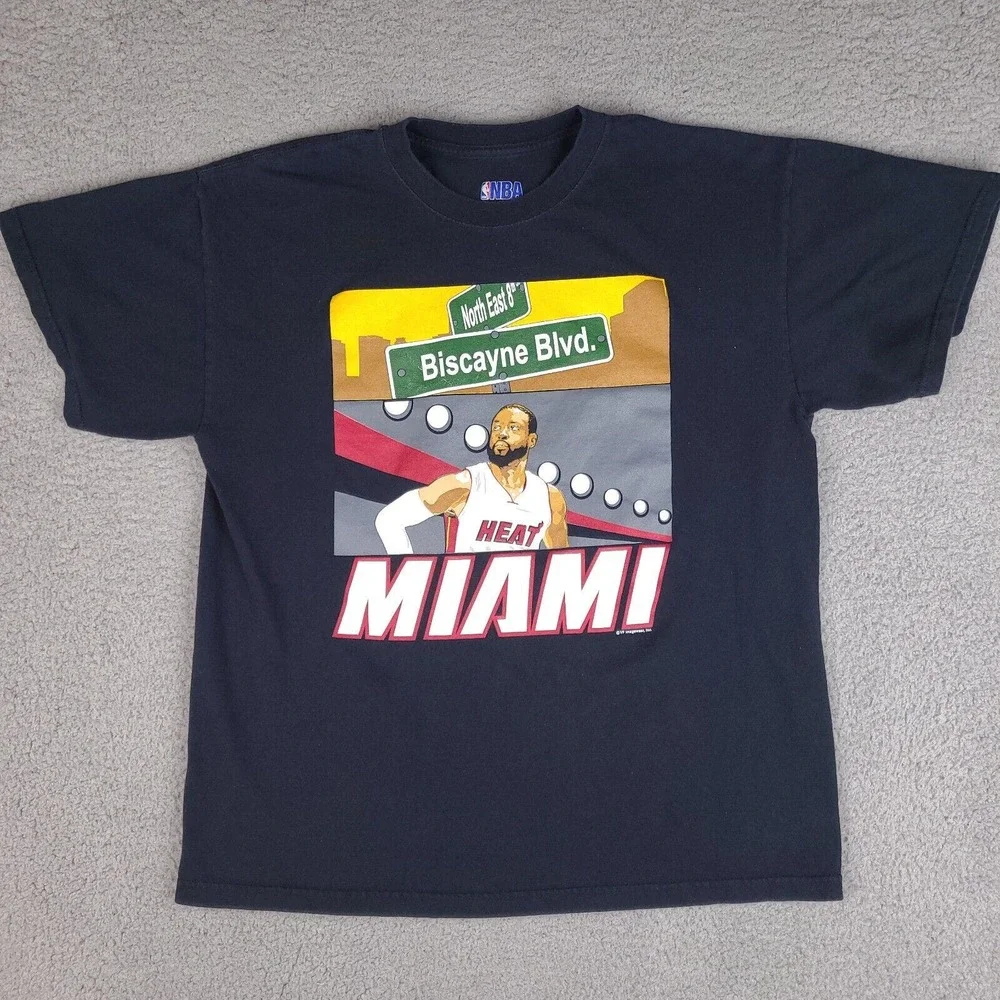 Miami Heat Dwayne Wade T-Shirt Youth Large Black Biscayne Blvd NBA‎ Boys